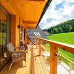 Vip Mountain Nosal Apartment